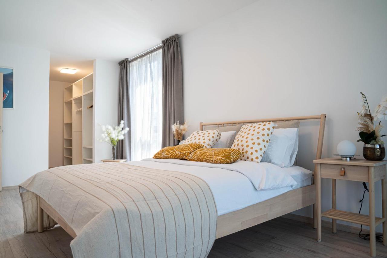 Amaris Aparthotel Eforie Nord Buitenkant foto